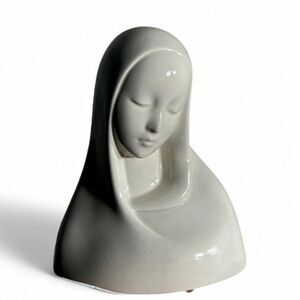 Vintage 1975 Virgin Mary Ceramic Bust Sculpture | Madonna Porcelain Figurine